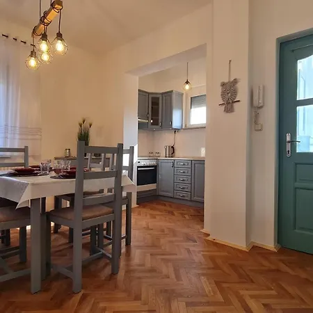 Ri-jo Apartman